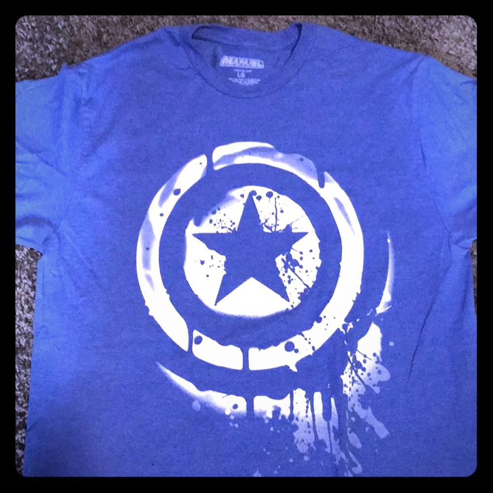 Marvel Captain America Watermark Shield Tshirt